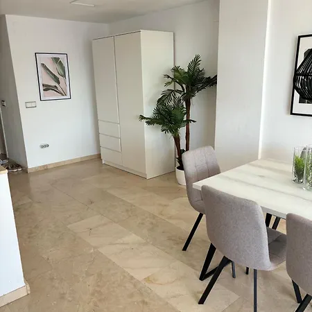 Lejlighed 2 Bedroom Duplex I *