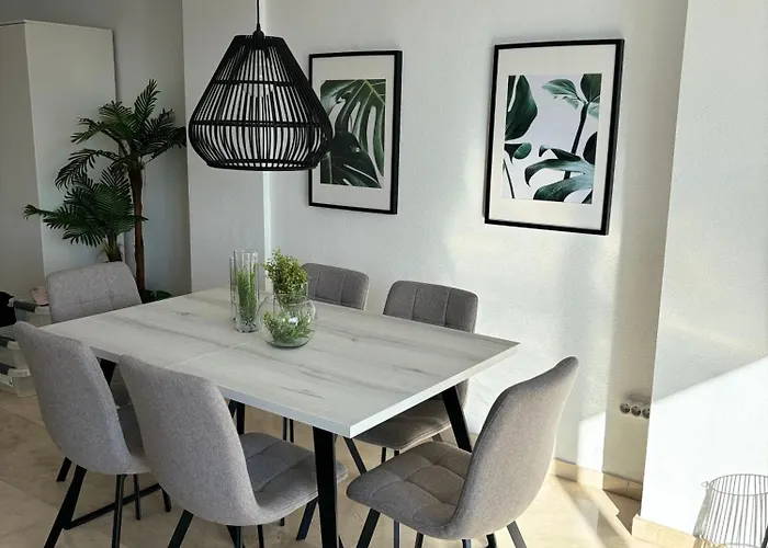 2 Bedroom Duplex I *