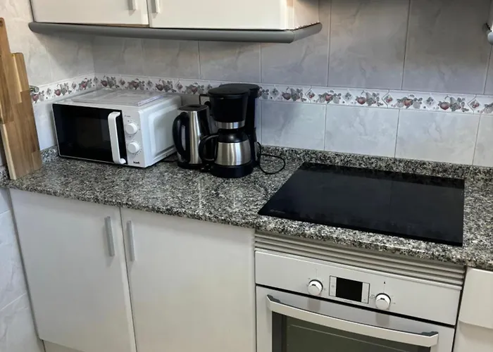 2 Bedroom Duplex I *