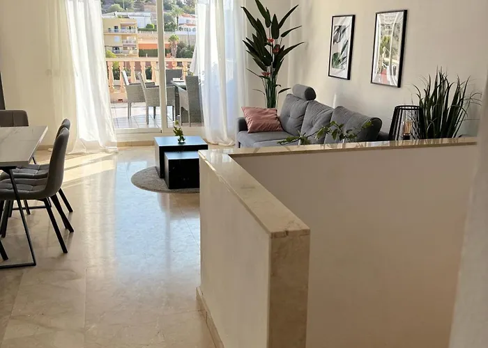 2 Bedroom Duplex I * 卡尔佩